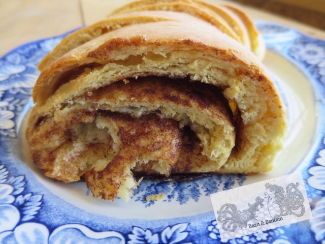 Brioche cinnamon roll bread